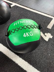 4kg wall ball