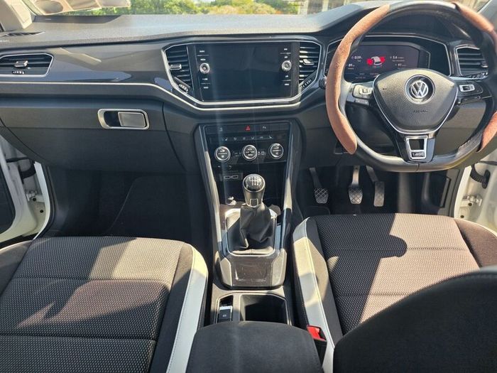 Volkswagen T-Roc 2018 TSI SPORT Luxury Trim Two To