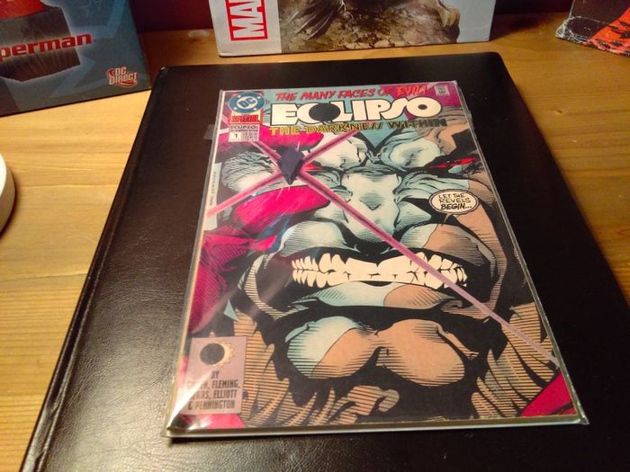 Eclipso: The Darkness Within ! Special ! Variant With Gem Attached ! By Dc ! 1992 !