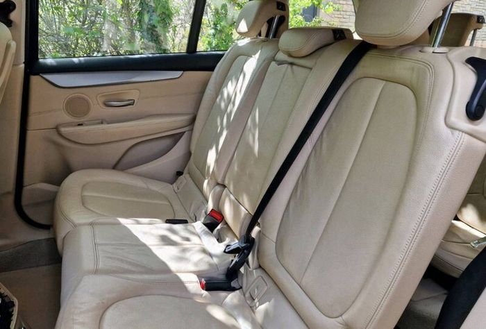 BMW 218d 2 Series - 7 seat