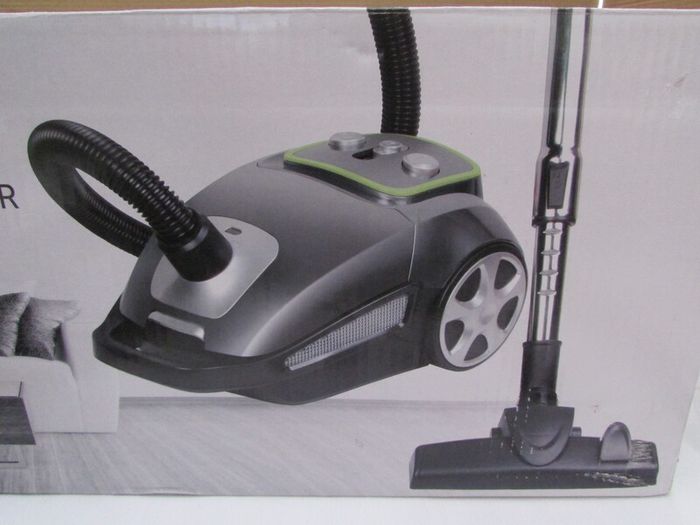 Home Line vacuum cleaner
