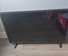 32 inch LG smart tv