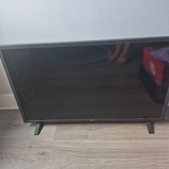 32 inch LG smart tv