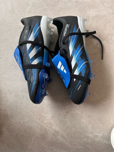 Adidas Predators Foodball boots Jude Bellingham Size 3
