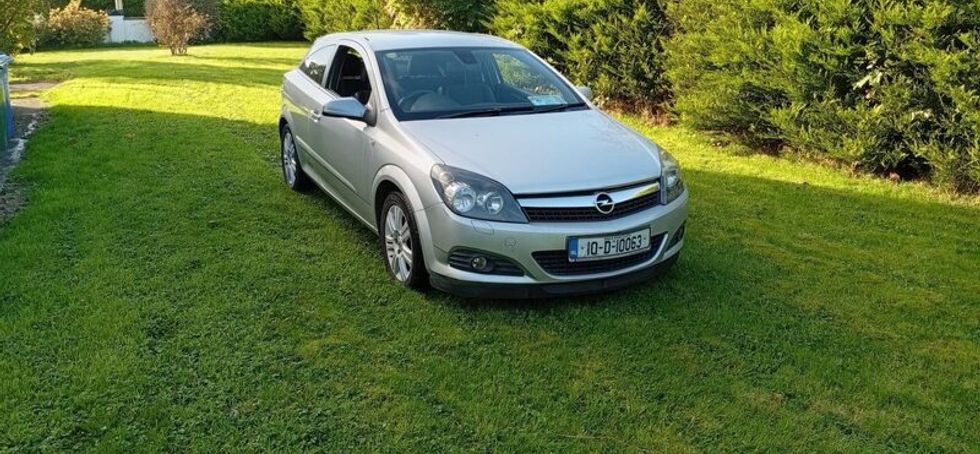 Opel Astra 2010