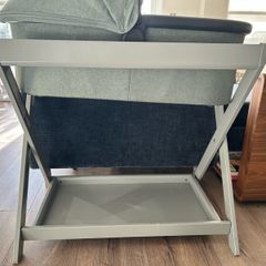 Uppababy Vista Bassinet Stand