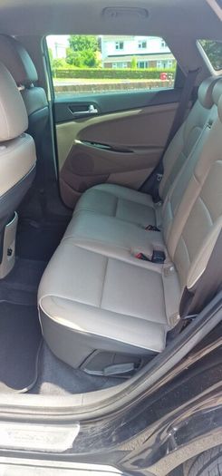 Hyundai Tucson Executive 2019, one owner, like new