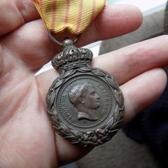 France.St Helena Campaign Medal.Napoleonic Wars..Est 1857.Service 1792 to 1815.Army/Navy.