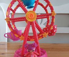 Lalaloopsy ferris wheel play-set with doll