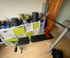Gym Bench + 90kg of Weights