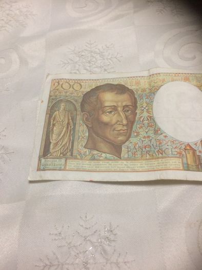 200 francs note