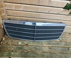 mercedes grill