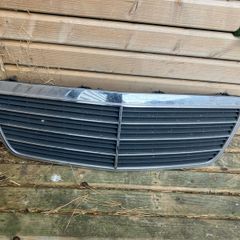 mercedes grill
