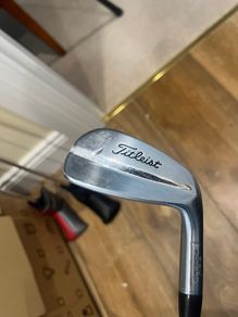Titleist 620 MB 8 iron