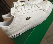 Women trainers