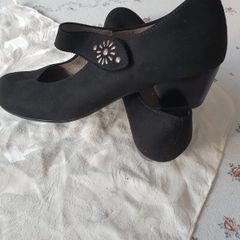 JENNY heels - size 7