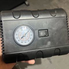 Halfords Tyre Inflator