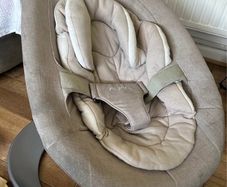 Nuna LEAF Grow Bouncer