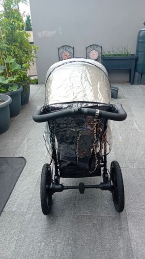 Jogging stroller