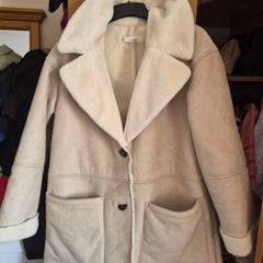 beautiful coat Size medium