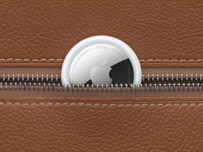 AirTag. Track your keys, wallet, luggage, backpack. Replaceable battery. Water-resistant. One-tap set up with iPhone or iPad.