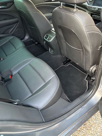 Opel insignia grand sport elite 2.0