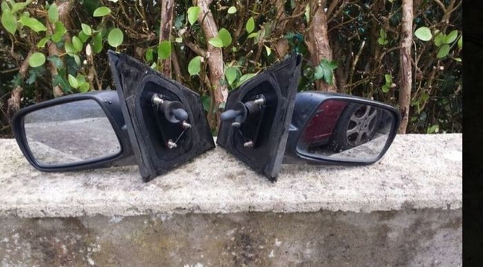 01 Toyota Yaris parts