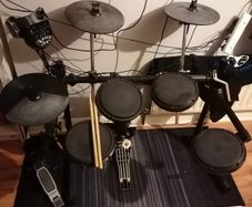 Electric Drum Kit