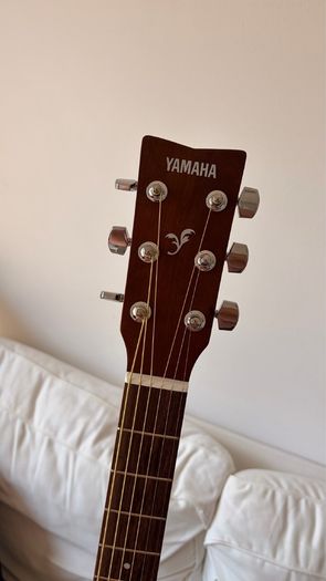 Yamaha F310 Guitar Set