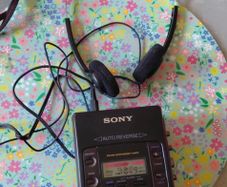 vintage Sony Walkman WM-F2081 AM/FM stereo cassette player