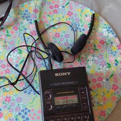 vintage Sony Walkman WM-F2081 AM/FM stereo cassette player