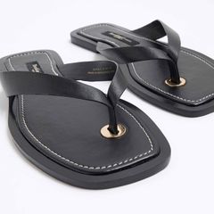 River Island leather toe thong flat sandal in blac size 40 EU 7 UK