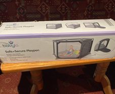 Baby play pen
