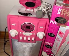 Sanrio hello kitty karaoke machine