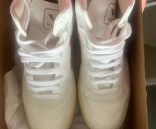 Veja high top Trainers