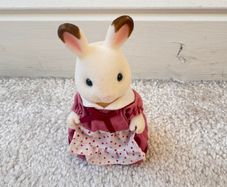 Sylvanian Families Chocolate Mother Figure Vintage 1985 Epoh approx. 9 cm. Dirty Used Please see photos