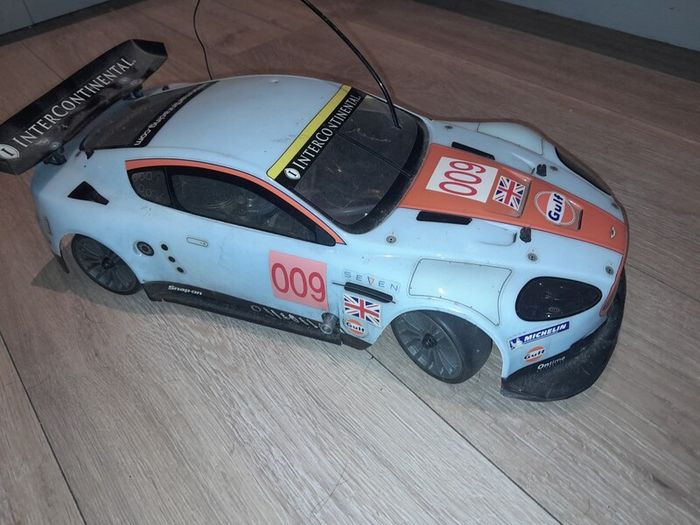 kyosho 1/10 scale nitro drift car