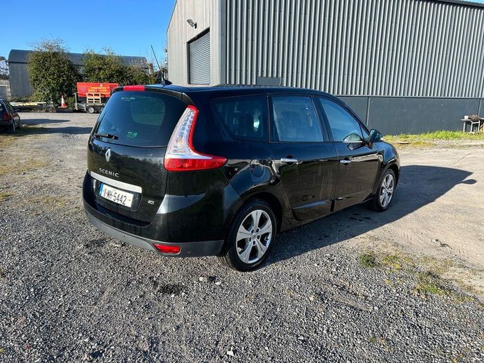 11 Grand Scenic 7 seter