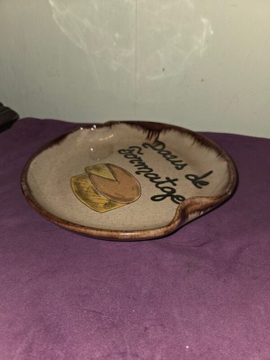 Vintage Earthware Daus De Formatge Cheese Plate