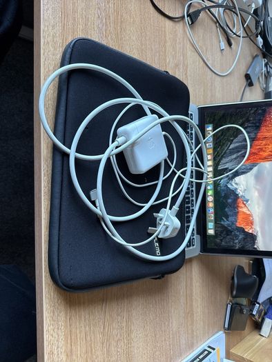 Macbook pro 2015 - 500gb ssd 8gb ram