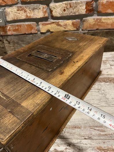 vintage cash register