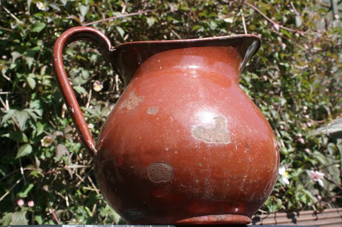Vintage flower pot