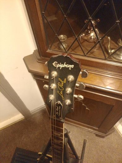 epiphone Les Paul traditional pro
