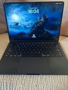 Apple MacBook Air M2 (2022)