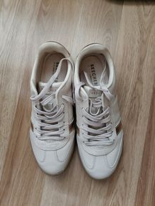 Sketchers Shoes