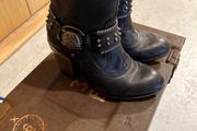 ladies boots  leather