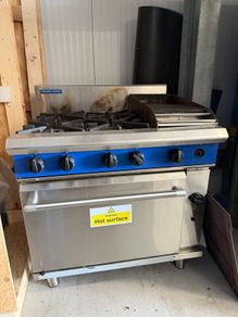 Blue Seal Commercial Gas Range with Griddle & Oven