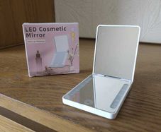 Makeup Mirror (Light Up)