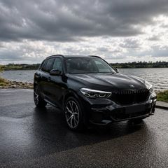 2022 BMW X5  xdrive45e