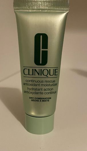 Clinique Continuous Rescue Antioxidant Moisturiser 15ml size Brand New